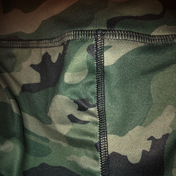 ATHLETIC WORKS Womens Leggings Size Medium 8-10 Camouflage NWOT - Picture 7 of 8